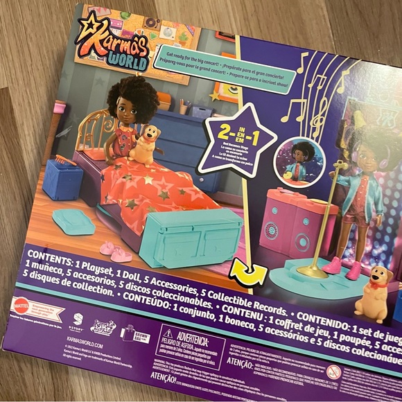 Gift Ready! Karma's World Transforming Musical Star Stage Set & Accessories NEW - Picture 10 of 10